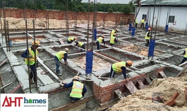 Nhân công xây dựng